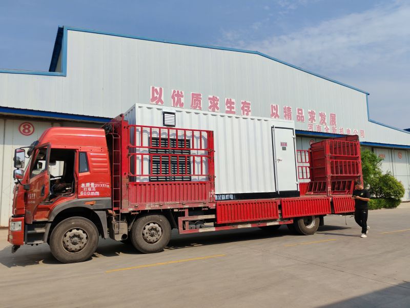 1600kva箱變（biàn）配630kw正（zhèng）壓防爆電機（jī）發（fā）貨鑽井隊
